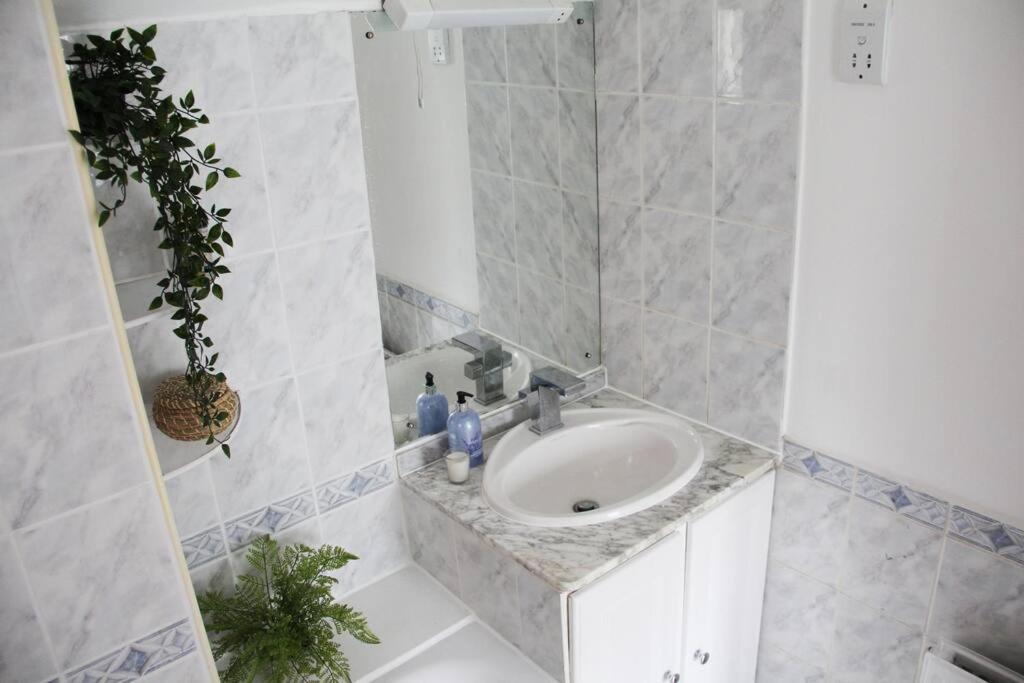 Bright Garden Studio! Appartamento *